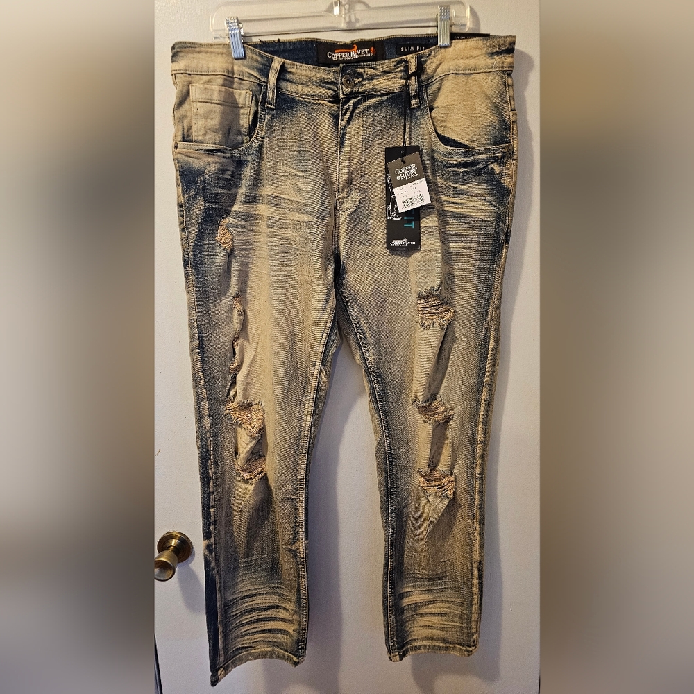 Copper Rivet Slim Fit Sits Below Waist Fitted Bottom Jeans Men's Size 38x30 NWT
